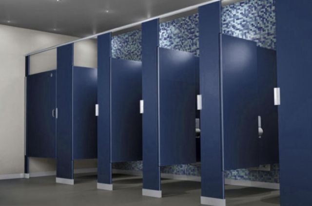 [Giải đáp] Gỗ công nghiệp có dùng làm vách ngăn vệ sinh được không?